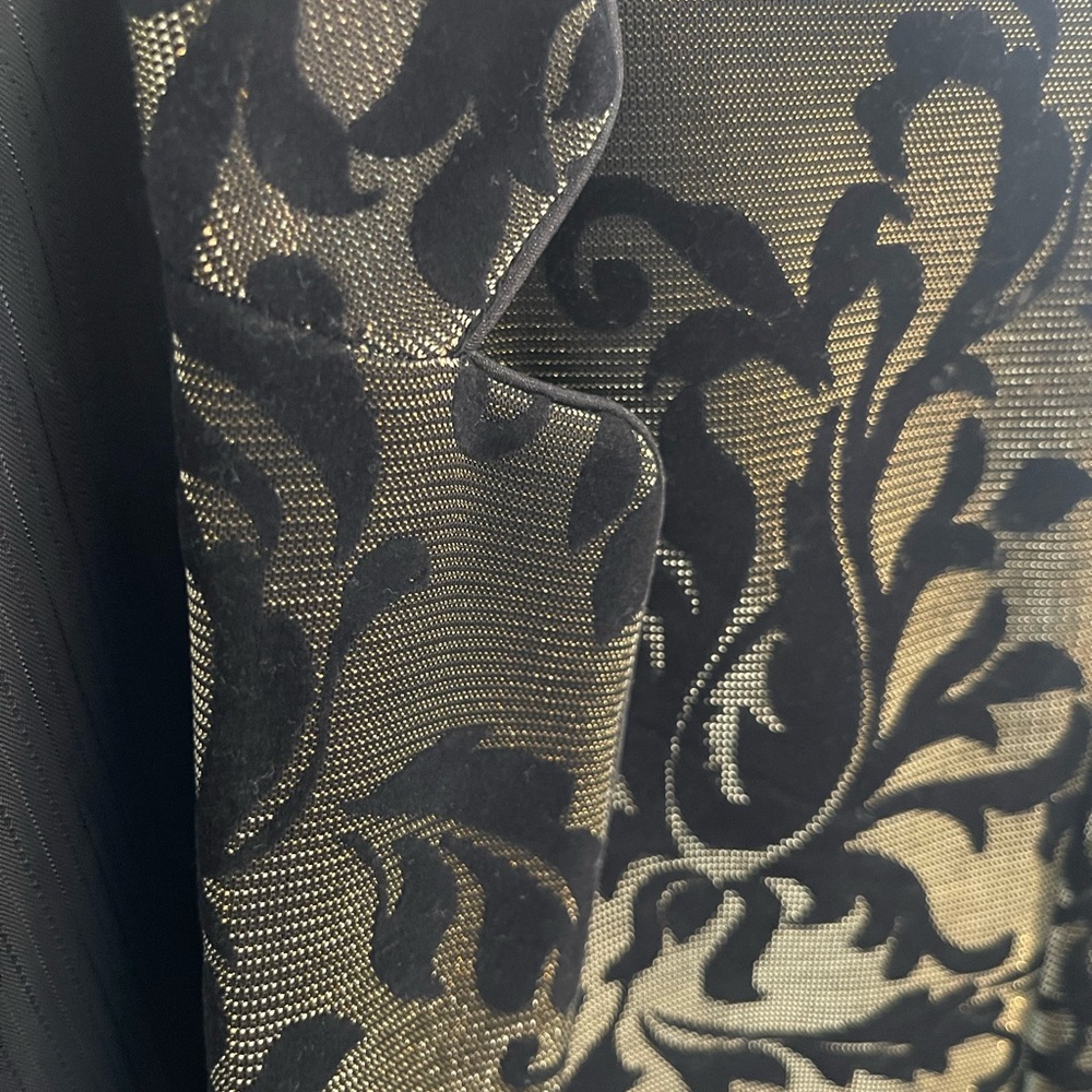 NWOT INC Concepts Men’s Black Velvet and Metallic Gold Blazer - size XL - Picture 8 of 8
